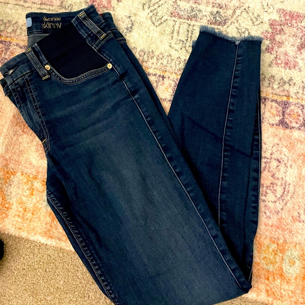 7 for All Mankind *Maternity* - The Skinny Ankle - Size 28